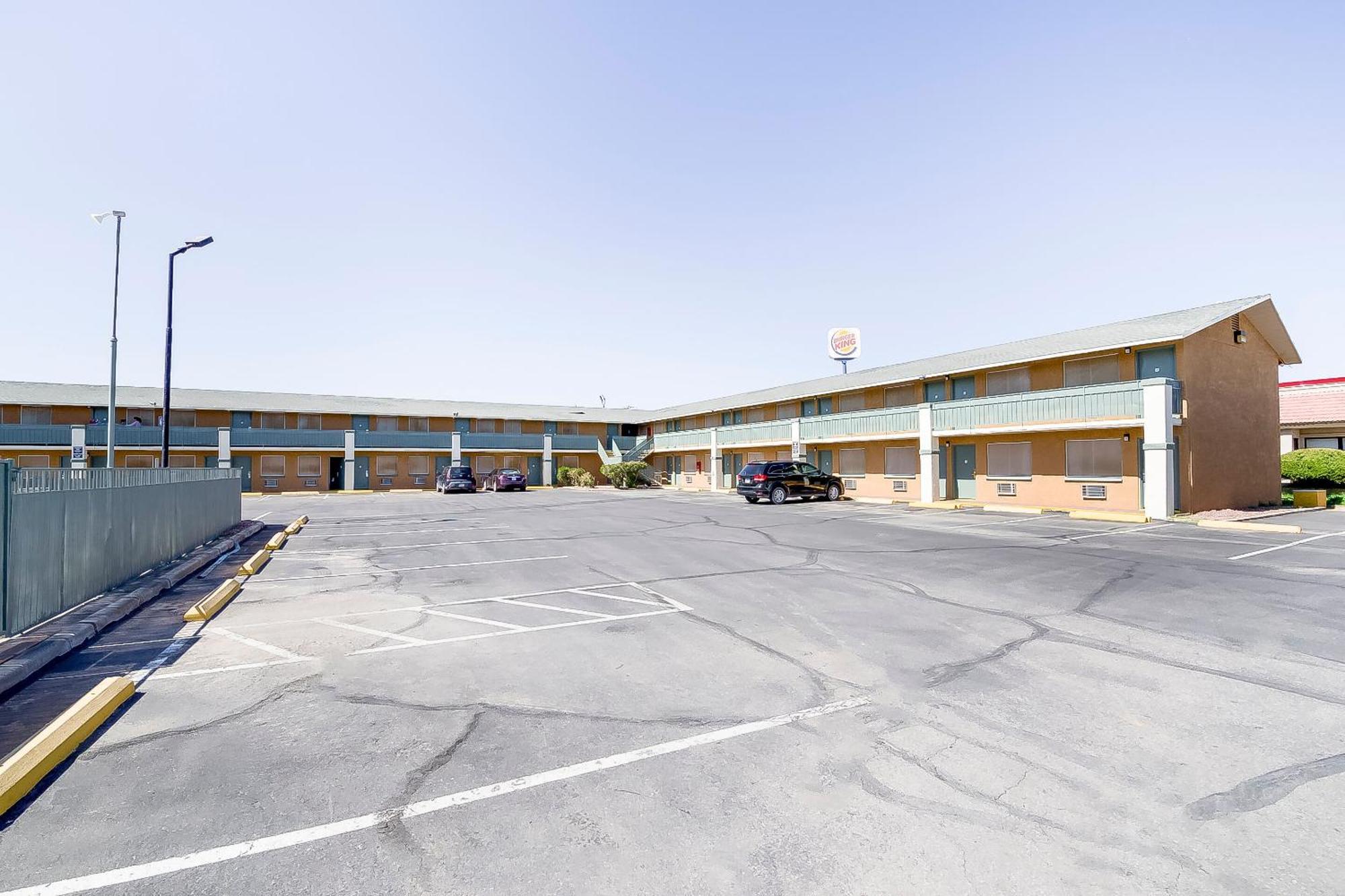 Oyo Hotel Eloy Casa Grande Near I-10 ภายนอก รูปภาพ