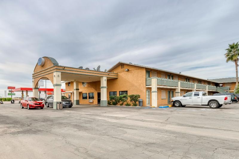 Oyo Hotel Eloy Casa Grande Near I-10 ภายนอก รูปภาพ