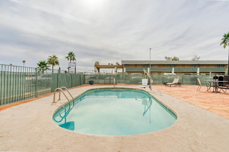 Oyo Hotel Eloy Casa Grande Near I-10 ภายนอก รูปภาพ